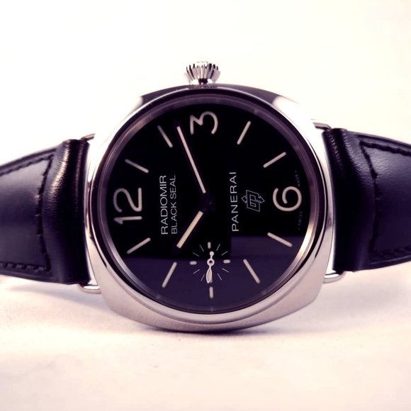 Panerai Other - Panerai Pam380 Radiomir Black Seal 45MM